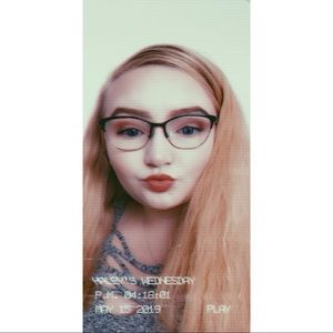 Meet your Posher, Haley